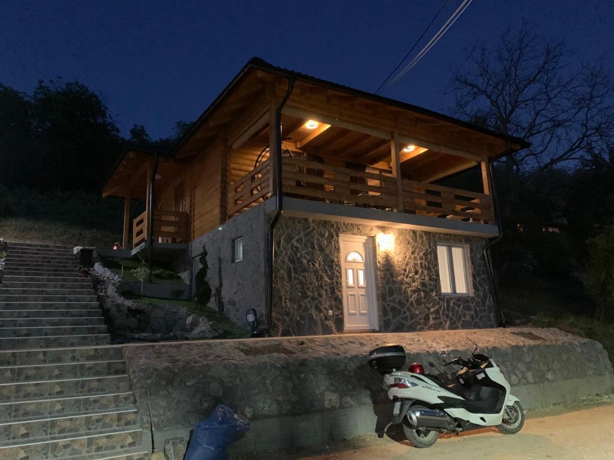 Boja Zalaska - Kameni Apartman Jagodina Luaran gambar